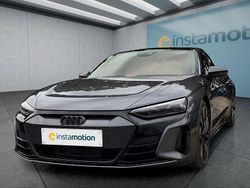 Grau Gebraucht 2024 Audi e-tron GT quattro Limousine | 77.399 € (Teuer)