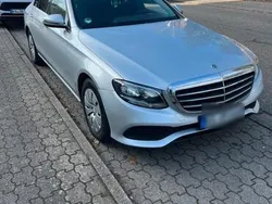 Silber Gebraucht 2016 Mercedes E220 Limousine | 18.900 € (Superpreis)