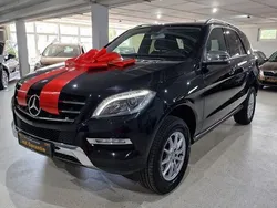 Schwarz Gebraucht 2013 Mercedes ML350 SUV | 23.849 € (Fairer Preis)