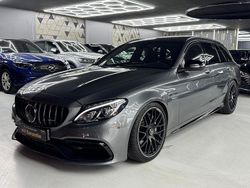 Grau Gebraucht 2017 Mercedes C63 AMG AMG Limousine | 49.990 € (Fairer Preis)