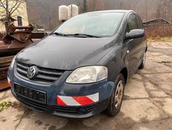 Schwarz Gebraucht 2006 VW Fox Kleinwagen | 1.290 €