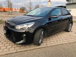Schwarz Gebraucht 2017 Kia Rio Kleinwagen | 11.290 € (Fairer Preis)