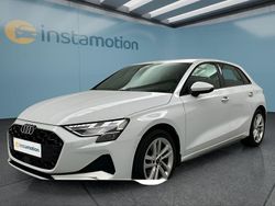 Weiß Gebraucht 2024 Audi A3 Sportback Kleinwagen | 28.499 € (Guter Preis)