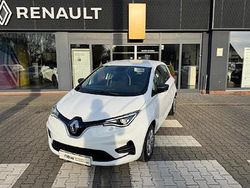 Weiß Gebraucht 2021 Renault Zoe Iconic Kleinwagen | 12.990 € (Guter Preis)