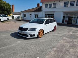 Weiß Gebraucht 2015 Skoda Octavia RS Kombi | 10.500 € (Superpreis)