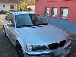 Silber Gebraucht 2002 BMW 318 M Sport Limousine | 2.000 € (Superpreis)