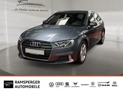 Grau monsungrau metallic metallic Gebraucht 2019 Audi A3 Sportback Sport Limousine | 18.930 € (Guter Preis)