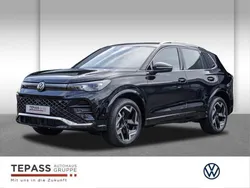 Grau Neu 2025 VW Tiguan R-line SUV | 60.990 € (Teuer)