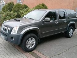 Grau Gebraucht 2011 Isuzu D-Max Abholung | 10.200 € (Fairer Preis)