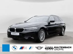 Schwarz Gebraucht 2022 BMW 530e Sport Line Kombi | 32.390 € (Guter Preis)