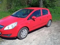 Rot Gebraucht 2006 Opel Corsa Limousine | 2.650 € (Teuer)