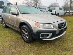 Beige Gebraucht 2007 Volvo XC70 Kombi | 7.999 €
