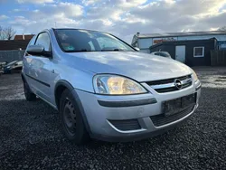 Silber Gebraucht 2004 Opel Corsa Enjoy Kleinwagen | 1.850 € (Fairer Preis)
