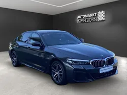 Grau Gebraucht 2023 BMW 530 M Sport Limousine | 38.890 € (Guter Preis)