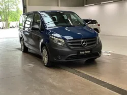 Stahlblau Gebraucht 2022 Mercedes Vito Van / Kleinbus | 37.990 € (Fairer Preis)