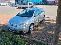 Grau Gebraucht 2006 Toyota Corolla Limousine | 3.000 € (Fairer Preis)