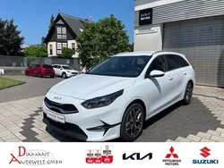 Carraraweiß Neu 2025 Kia Ceed Sportswagon Style Kombi | 26.170 € (Fairer Preis)