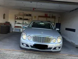 Silber Gebraucht 2007 Mercedes E420 Elegance Limousine | 6.750 €