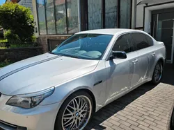 Silber Gebraucht 2025 BMW 523 Limousine | 11.000 €