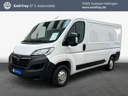 Lackierung weiss icy Gebraucht 2023 Opel Movano Van | 18.890 €