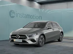 Grau Gebraucht 2024 Mercedes 200 Coupé | 32.540 € (Superpreis)