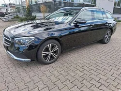 Schwarz Gebraucht 2023 Mercedes E200 Avantgarde Kombi | 43.899 €