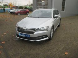 Silber Gebraucht 2024 Skoda Superb Ambition Kombi | 24.800 € (Superpreis)