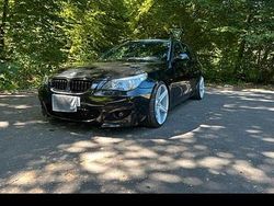 Schwarz Gebraucht 2005 BMW 545 M Sport Kombi | 11.999 € (Fairer Preis)