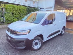 Weiß Neu 2025 Opel Combo Van / Kleinbus | 20.850 € (Guter Preis)