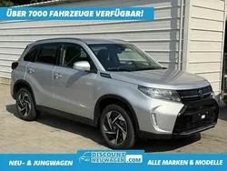 Silky silver metallic Neu 2025 Suzuki Vitara Comfort+ SUV | 25.390 € (Fairer Preis)