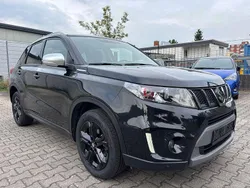 Schwarz Gebraucht 2017 Suzuki Vitara SUV | 18.500 € (Etwas zu teuer)