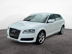Weiß Gebraucht 2009 Audi A3 Sportback Attraction Limousine | 7.700 € (Etwas zu teuer)