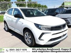 Arktis weiß Gebraucht 2024 Opel Grandland X SUV | 25.386 € (Guter Preis)
