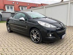 Schwarz Gebraucht 2009 Peugeot 207 CC Roland Garros Cabrio | 2.500 € (Fairer Preis)