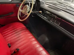 Grau Gebraucht 1965 Mercedes 190 Limousine | 15.900 €