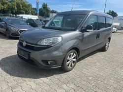 Grau Gebraucht 2017 Fiat Doblò Lounge Van / Kleinbus | 6.999 € (Superpreis)