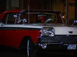Rot Gebraucht 1959 Ford Skyliner Cabrio | 49.500 €