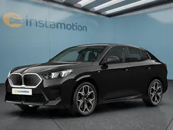 Schwarz Neu 2025 BMW iX2 SUV | 71.649 €