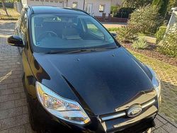 Schwarz Gebraucht 2013 Ford Focus Kombi | 6.500 € (Fairer Preis)