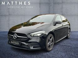 Nachtschwarz Gebraucht 2022 Mercedes E250 AMG Limousine | 26.999 € (Fairer Preis)