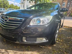 Schwarz Gebraucht 2012 Opel Insignia Innovation Kombi | 2.500 €
