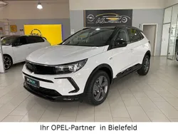 Lack weiss banquise/deckende l Gebraucht 2024 Opel Grandland X SUV | 28.990 € (Fairer Preis)