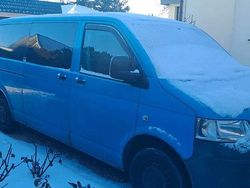 Blau Gebraucht 2007 VW Caravelle Van / Kleinbus | 6.500 € (Guter Preis)