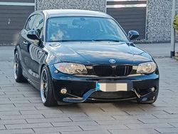 Schwarz Gebraucht 2011 BMW 116 Sport Line Kleinwagen | 6.900 € (Teuer)