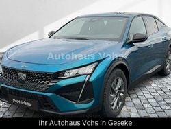 Blau Gebraucht 2024 Peugeot 408 Allure Limousine | 28.970 € (Guter Preis)