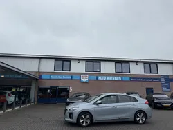 Grau Gebraucht 2019 Hyundai Ioniq Comfort Limousine | 11.450 € (Fairer Preis)