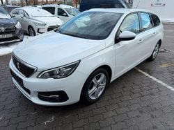 Weiß Gebraucht 2020 Peugeot 308 SW Active Kombi | 13.990 € (Superpreis)
