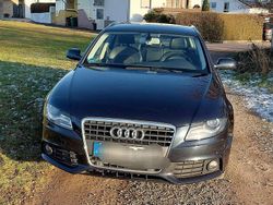 Blau Gebraucht 2011 Audi A4 Ambition Kombi | 5.000 € (Fairer Preis)