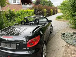 Schwarz Gebraucht 2004 Peugeot 206 CC Filou Cabrio | 1.500 € (Fairer Preis)