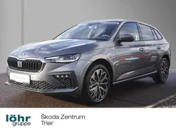 Graphitegrau metallic Neu 2025 Skoda Scala Selection Kleinwagen | 27.990 € (Etwas zu teuer)